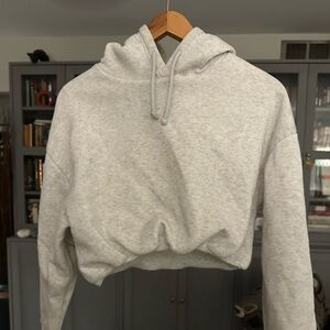 Warm-up half-zip